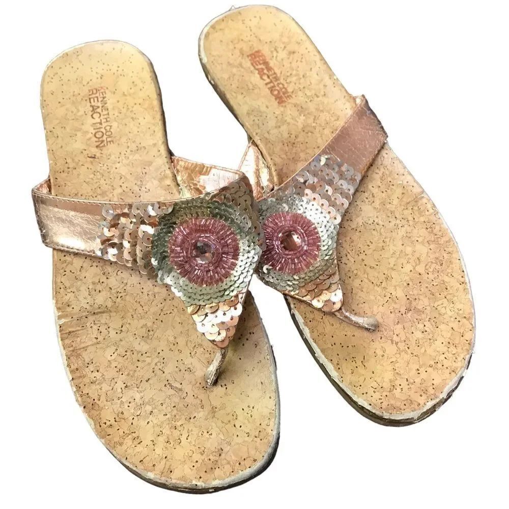 Kenneth Cole reaction size 8 sequin flip flops great look